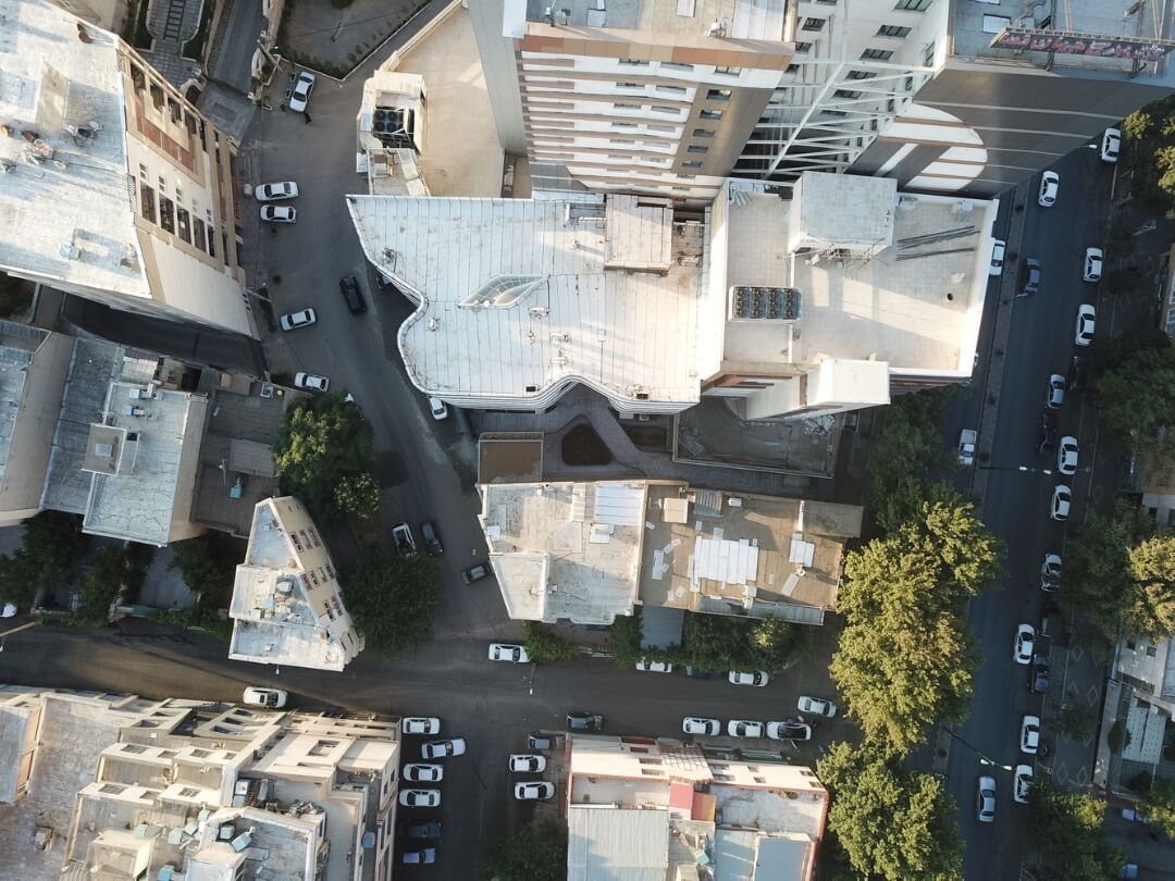 تصویر هوایی از ساختمان اطس