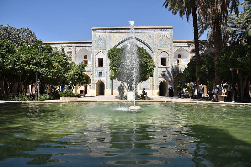 مدرسه خان شیراز - شیوه اصفهانی
